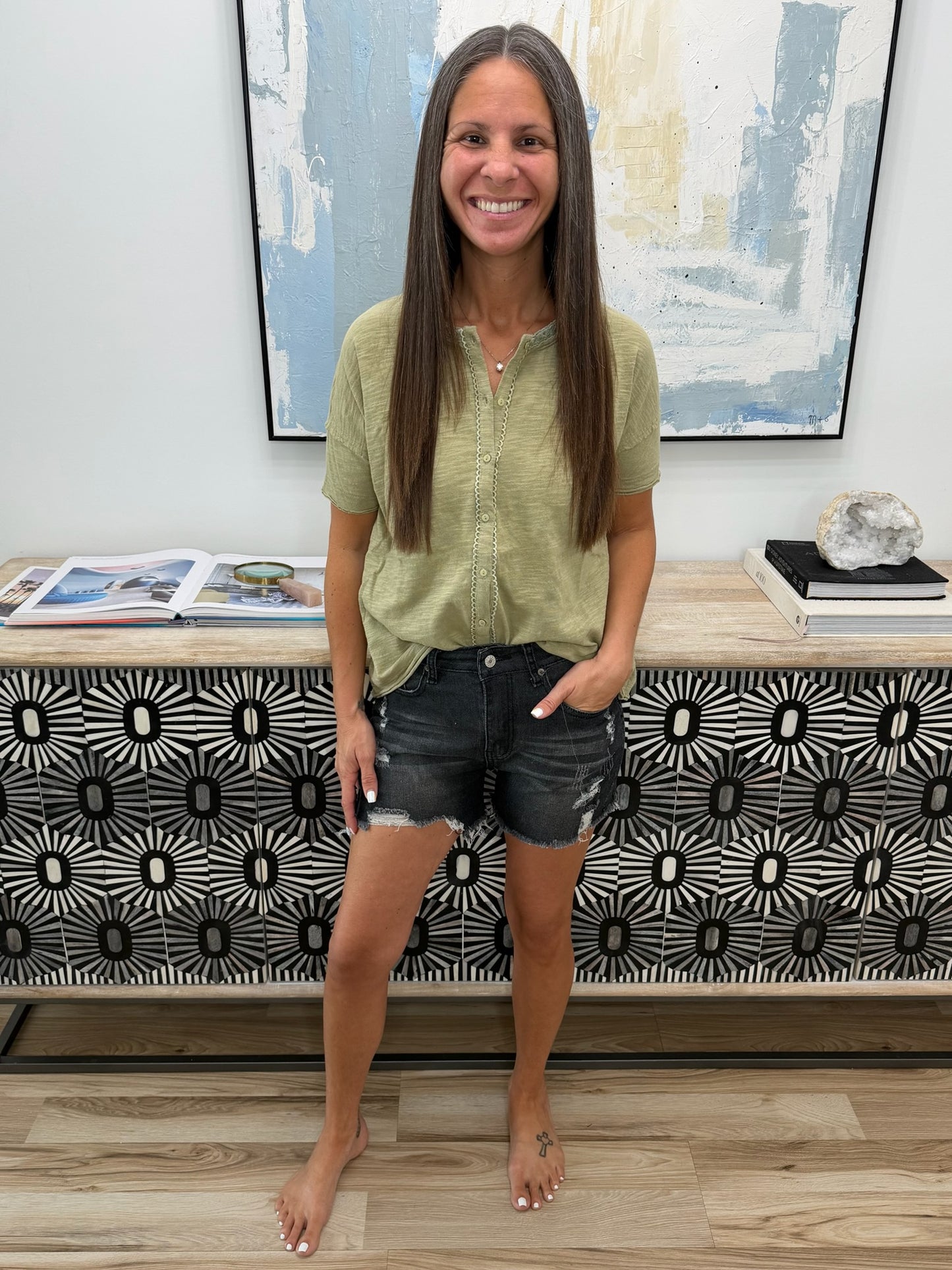 Distressed Frayed Hem Denim Shorts