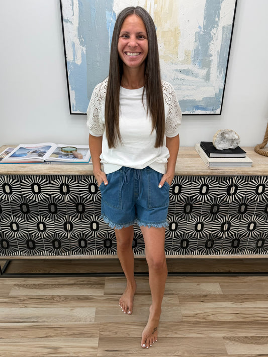 Drawstring Raw Hem Denim Shorts