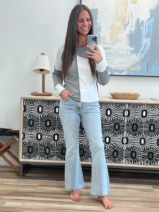 Color Block Exposed Seam Knit Top
