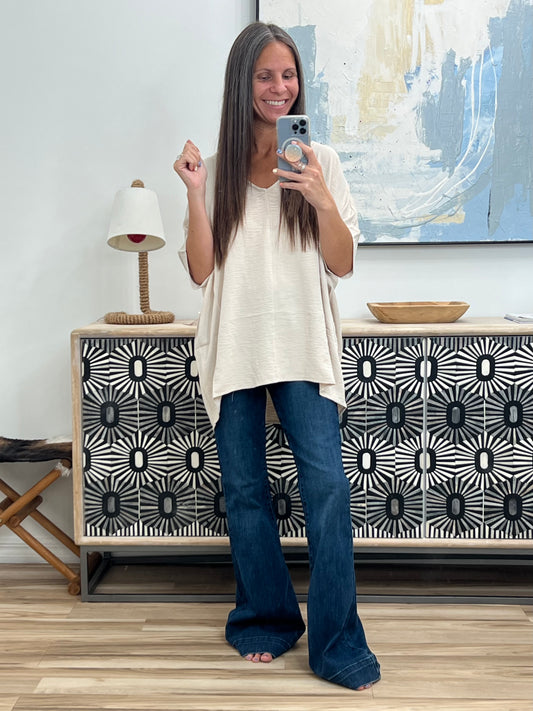 Counter Part Crinkle Woven V-Neck Top in Cornflower
