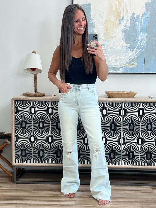 Alyse Mid Rise Destroy & Fray Hem Bootcut