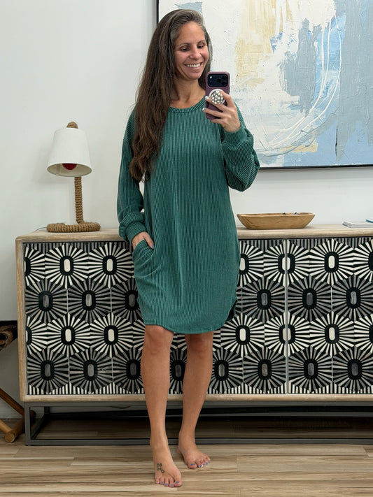 Love to Love You Textured Knit Dress in Hunter Green
