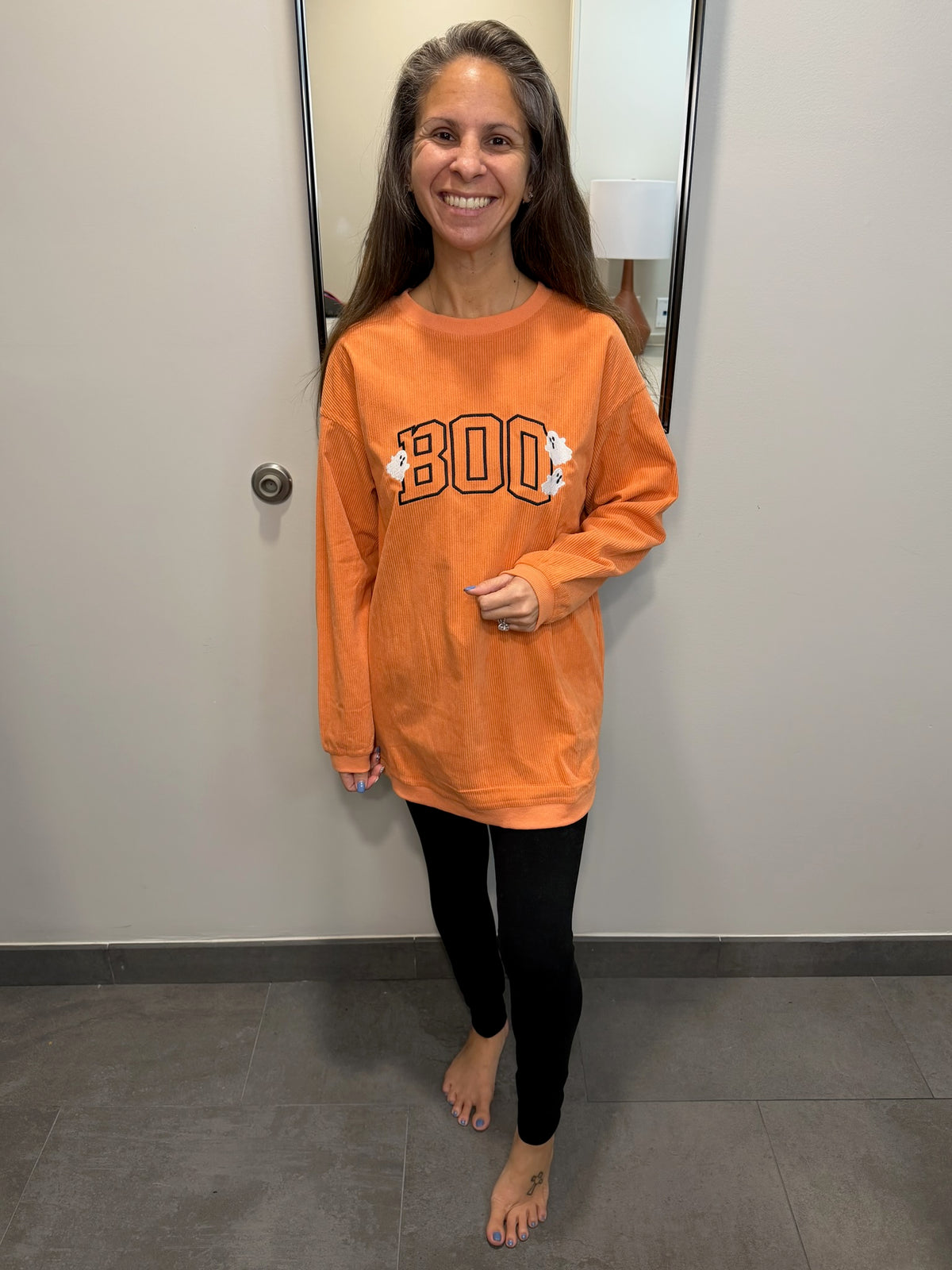 BOO Round Neck Long Sleeve Sweatshirt