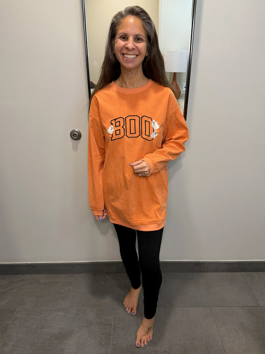 BOO Round Neck Long Sleeve Sweatshirt