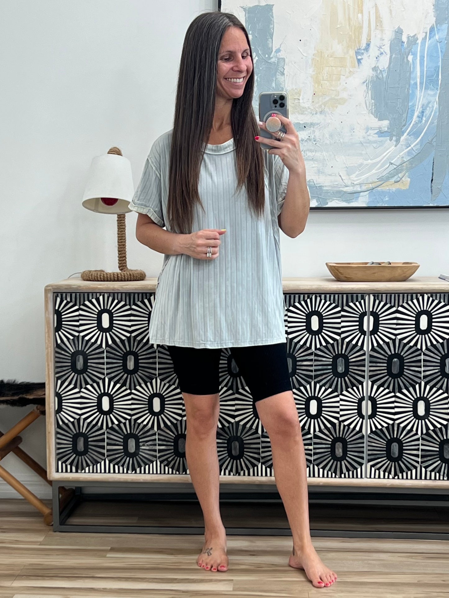 Sunday's Bestie Mineral Wash Top in Light Grey