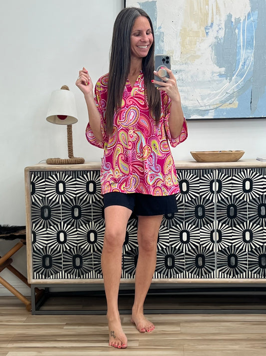 Lizzy Breeze Top in Hot Pink Paisley