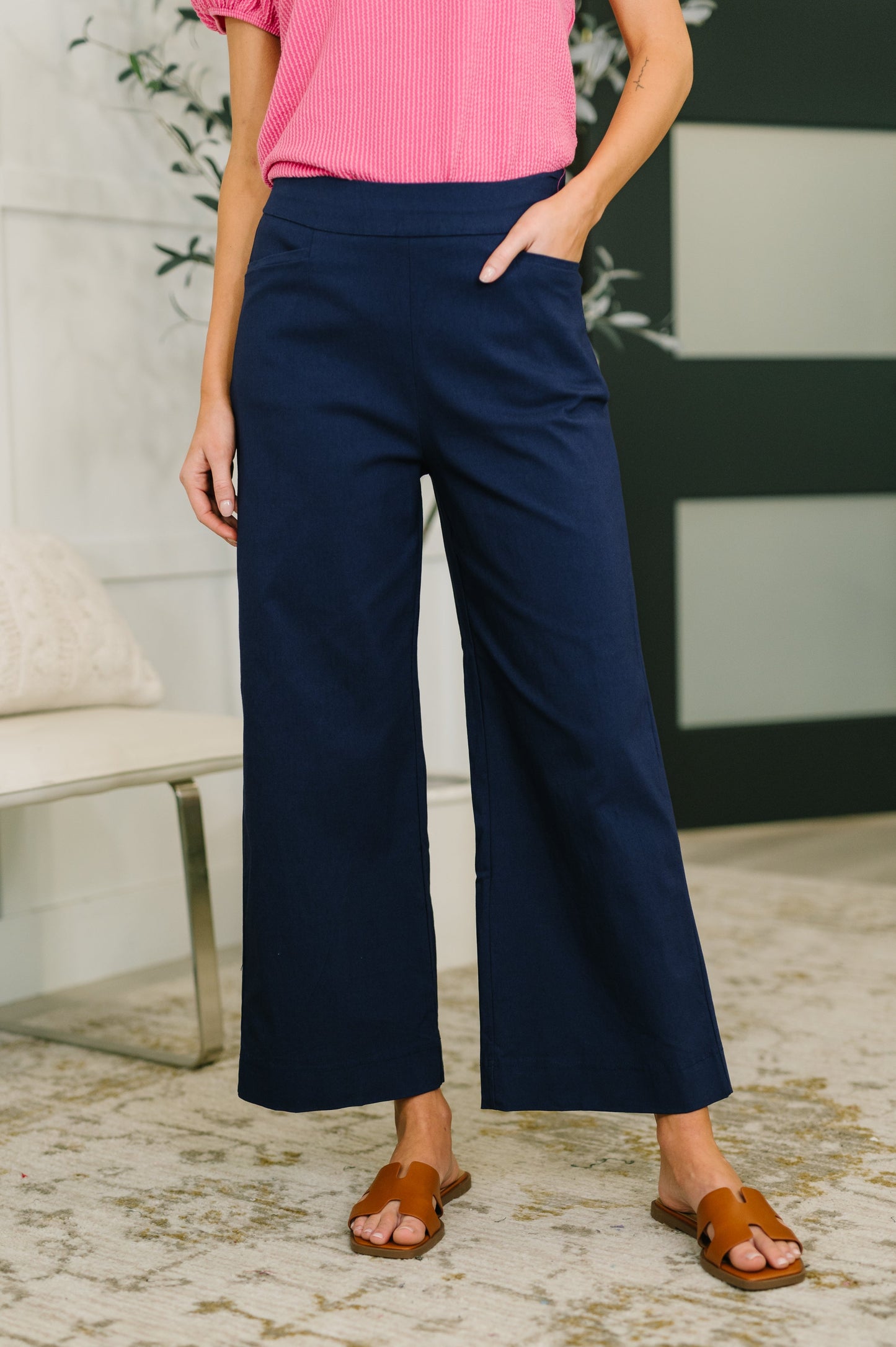 Magic Pants in Navy