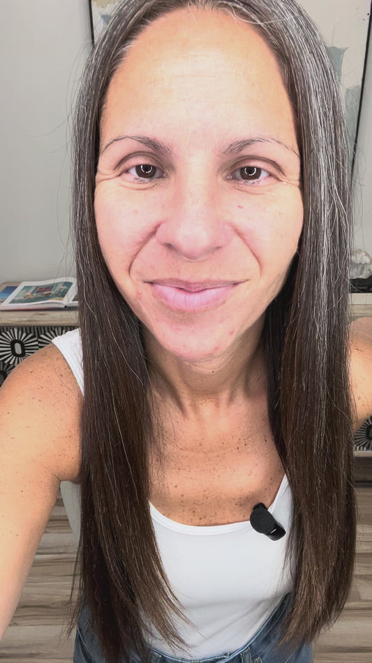 Distressed Straight Leg Jeans